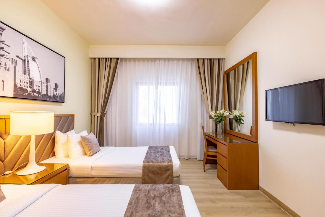 Golden Sands Suites Dubai Esterno foto