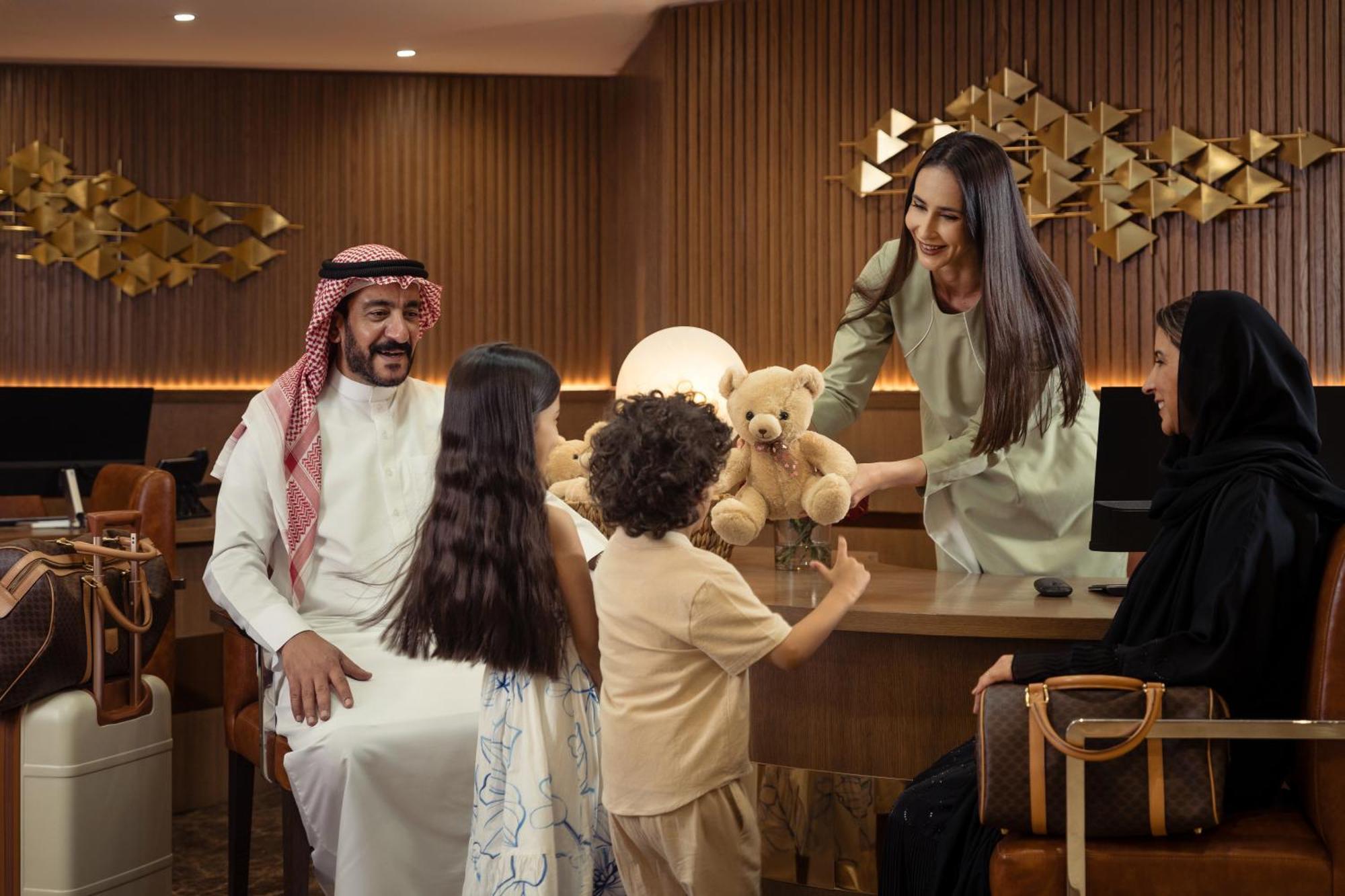 Golden Sands Suites Dubai Esterno foto